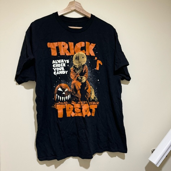 Men’s Unisex Trick R’ Treat Spirit Orange Sam Halloween Graphic T-Shirt Size: XL - Picture 3 of 14